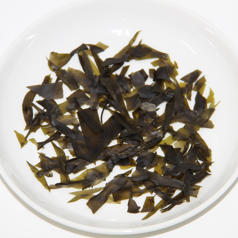 超訳あり 北海道産 おしゃぶり昆布 ソフトタイプ 110g 細切れ 12袋セット 数量限定品 送料無料 こんぶ