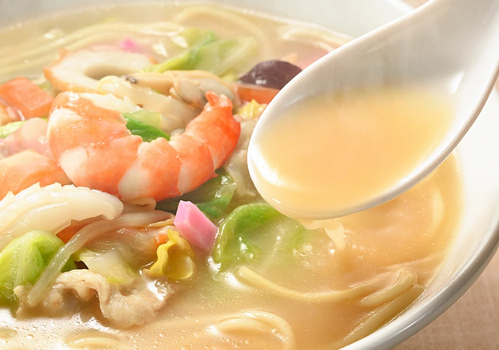 長崎ちゃんぽん 具材付き 2食セット 冷凍 送料込み 長崎名物 ご当地ラーメン 白雪食品