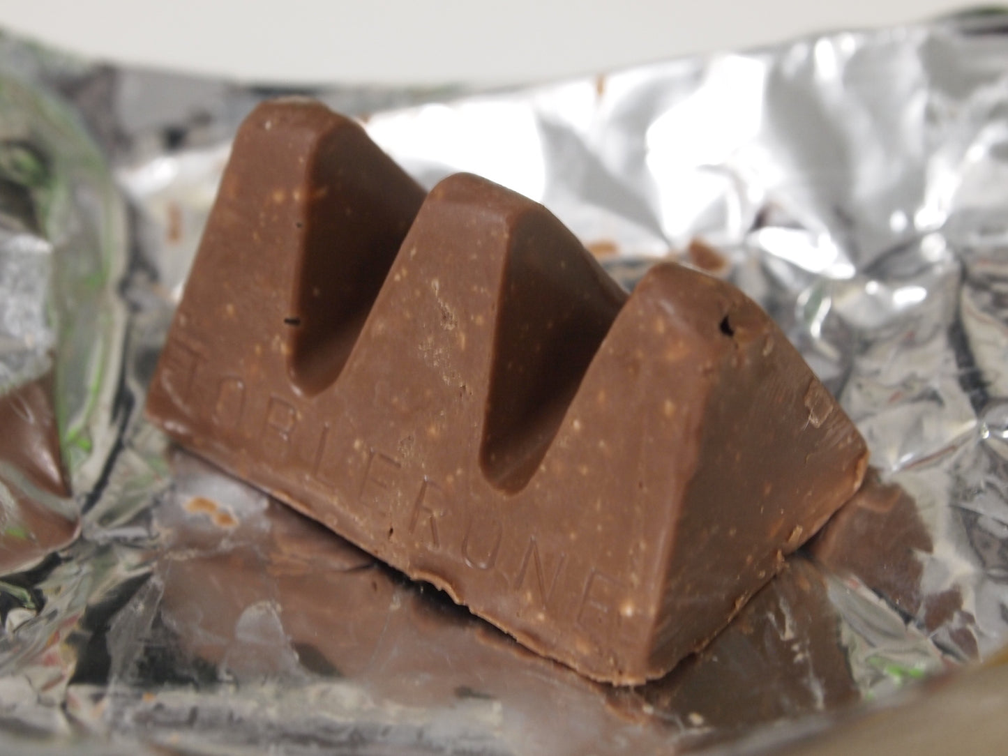 トブラローネ スイスチョコレート タイニー・ミルクバック 200g 3袋セット