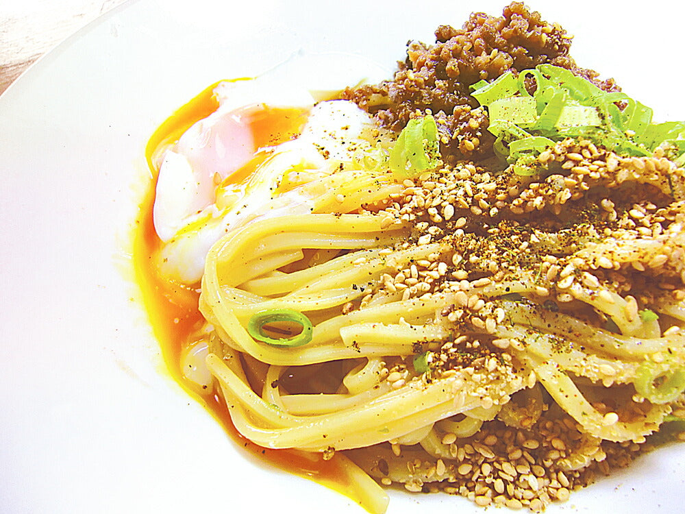 ぶち旨汁なし担々麺、広島流辛辛つけ麺 2種類4袋セット 半生熟成麺 2食入り