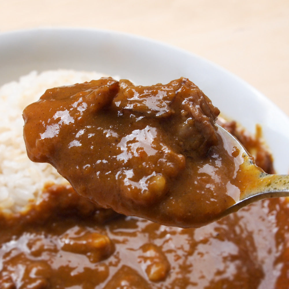 牛すじ カレー 中辛200g しまcaféきたたに 国産牛すじ肉使用 送料無料 ご当地カレー 瀬戸内ブランド認定商品