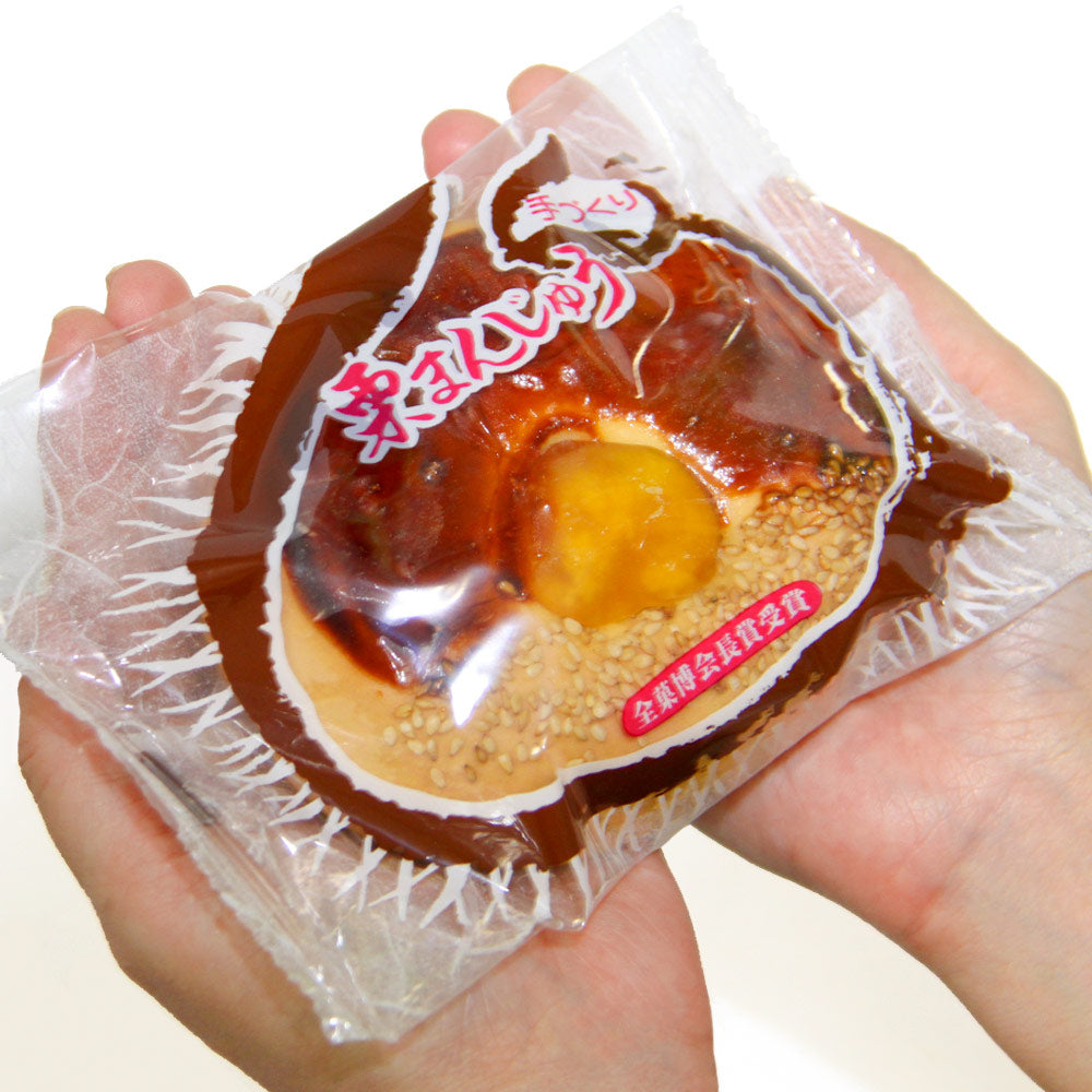 大栗まんじゅう 手作り ２３０ｇ 全菓博会長賞受賞 ４個セット 送料込み びっくり大きい饅頭 イベント 和菓子 手土産 お祝い お供え 法事