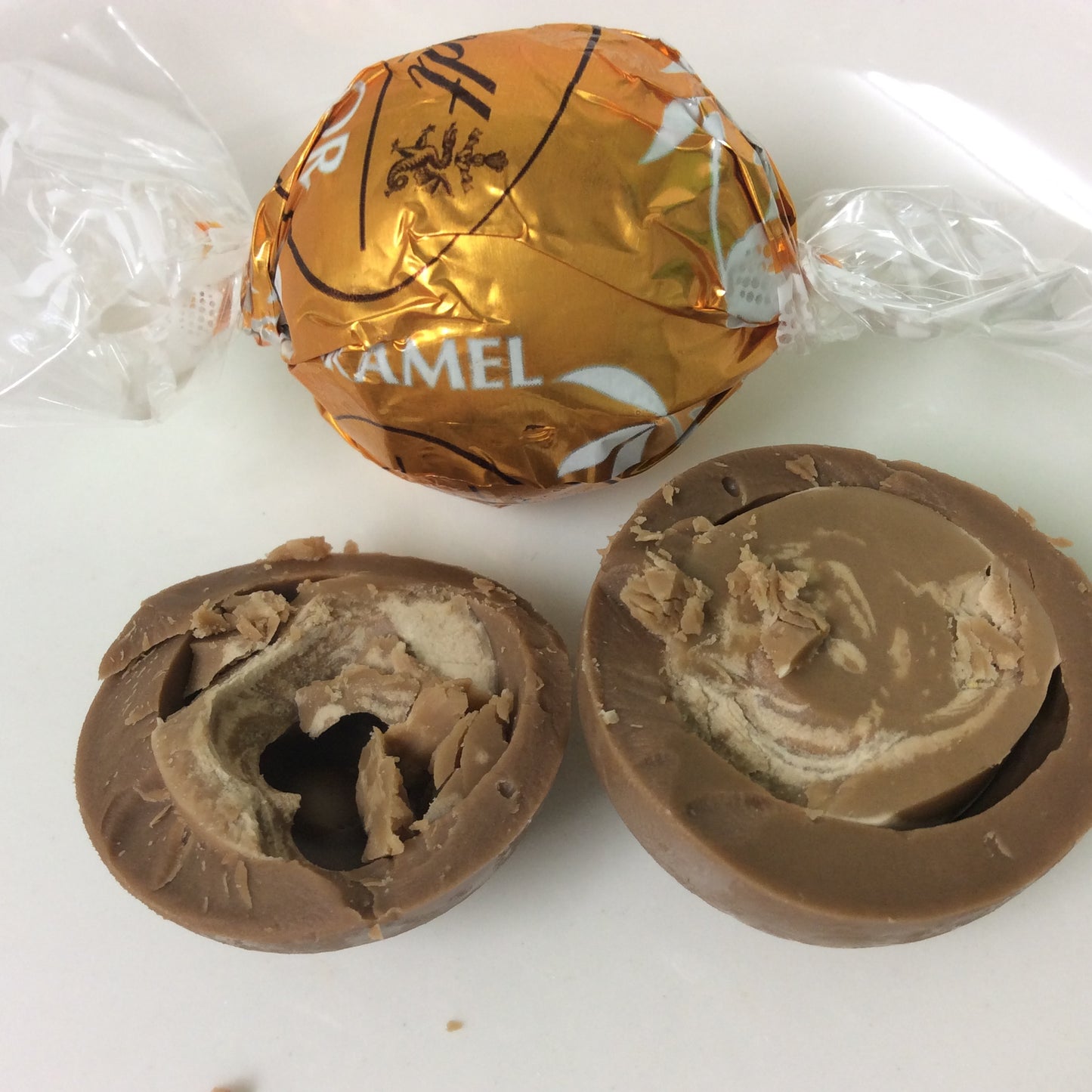 リンツ リンドール キャラメルパック チョコレート ３Ｐ ３６ｇ 3点セット 送料込み　チョコ クール便