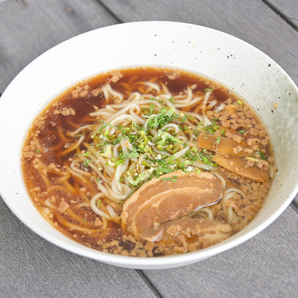 尾道ラーメン具付 しょうゆ味 生麺 スープ付 ２人前 １食につき麺１００ｇスープ５５ｇ チャーシュー・メンマ・ネギ付き 手土産袋付き 送料無料 阿藻珍味 ご当地ラーメン 拉麺 湯麺