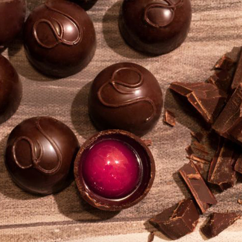 ミエシュコ チェリッシモ 104g　(8粒入) ポーランドチョコ 冬季限定 送料込み リキュール チェリーチョコ 輸入ブランドチョコ